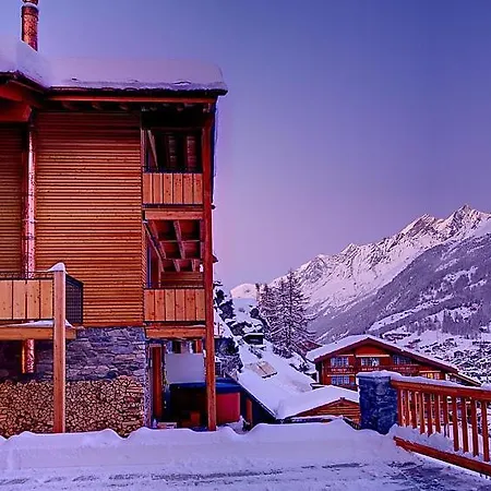 Sleeps 8 Hébergement de vacances Zermatt
